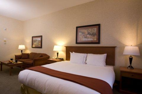 Express By Ihg Hotel 3*