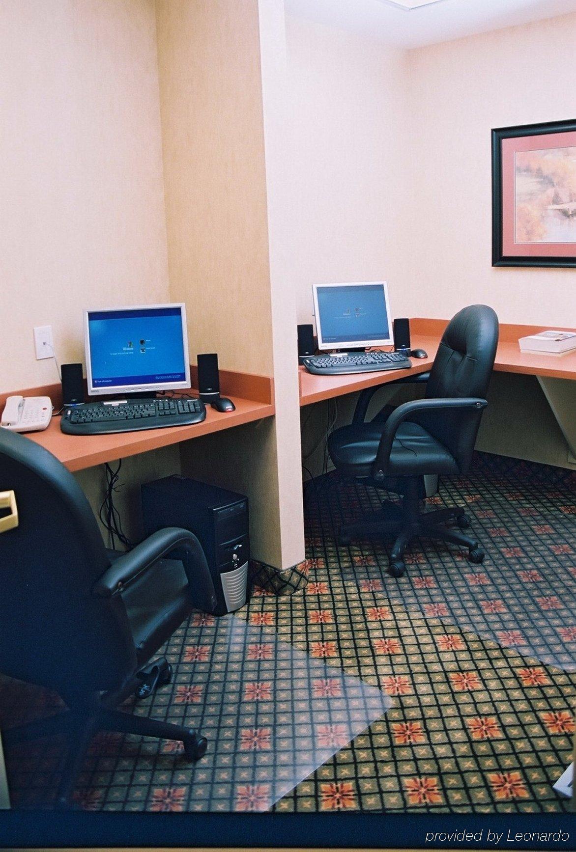 Express By Ihg Hotel