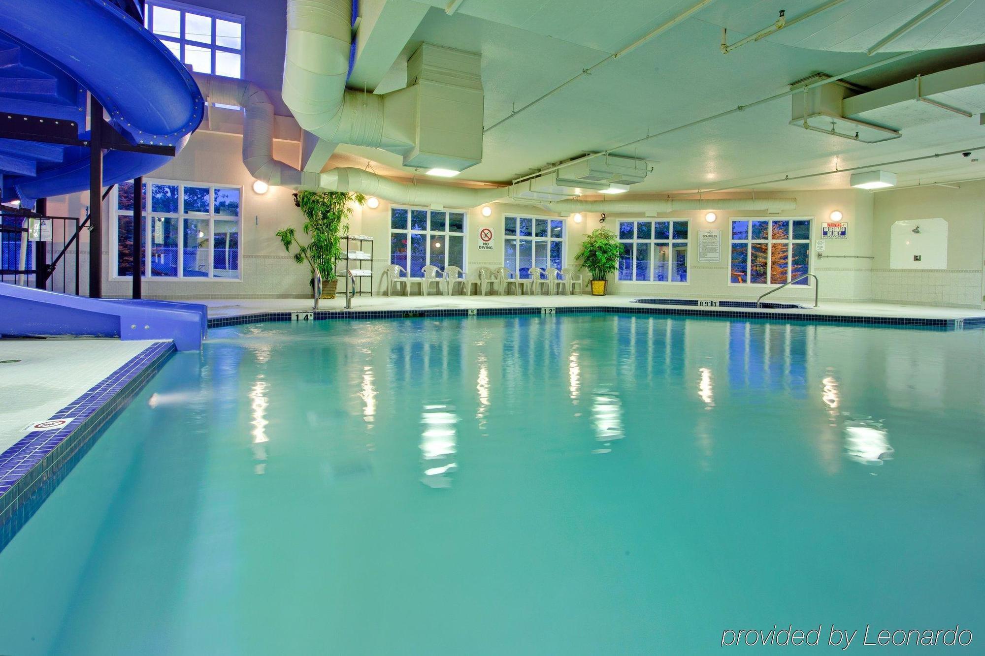 Express By Ihg 3* Airdrie