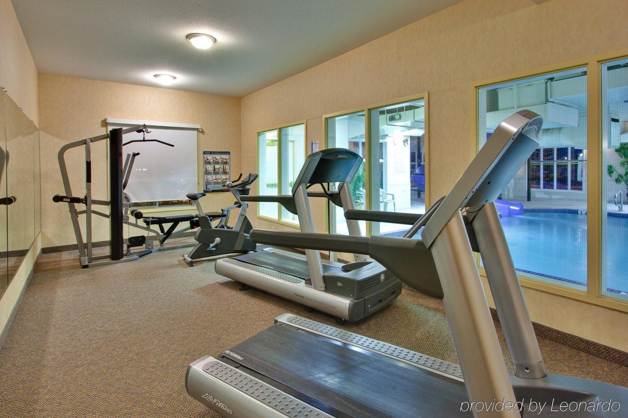 Express By Ihg Hotel 3*