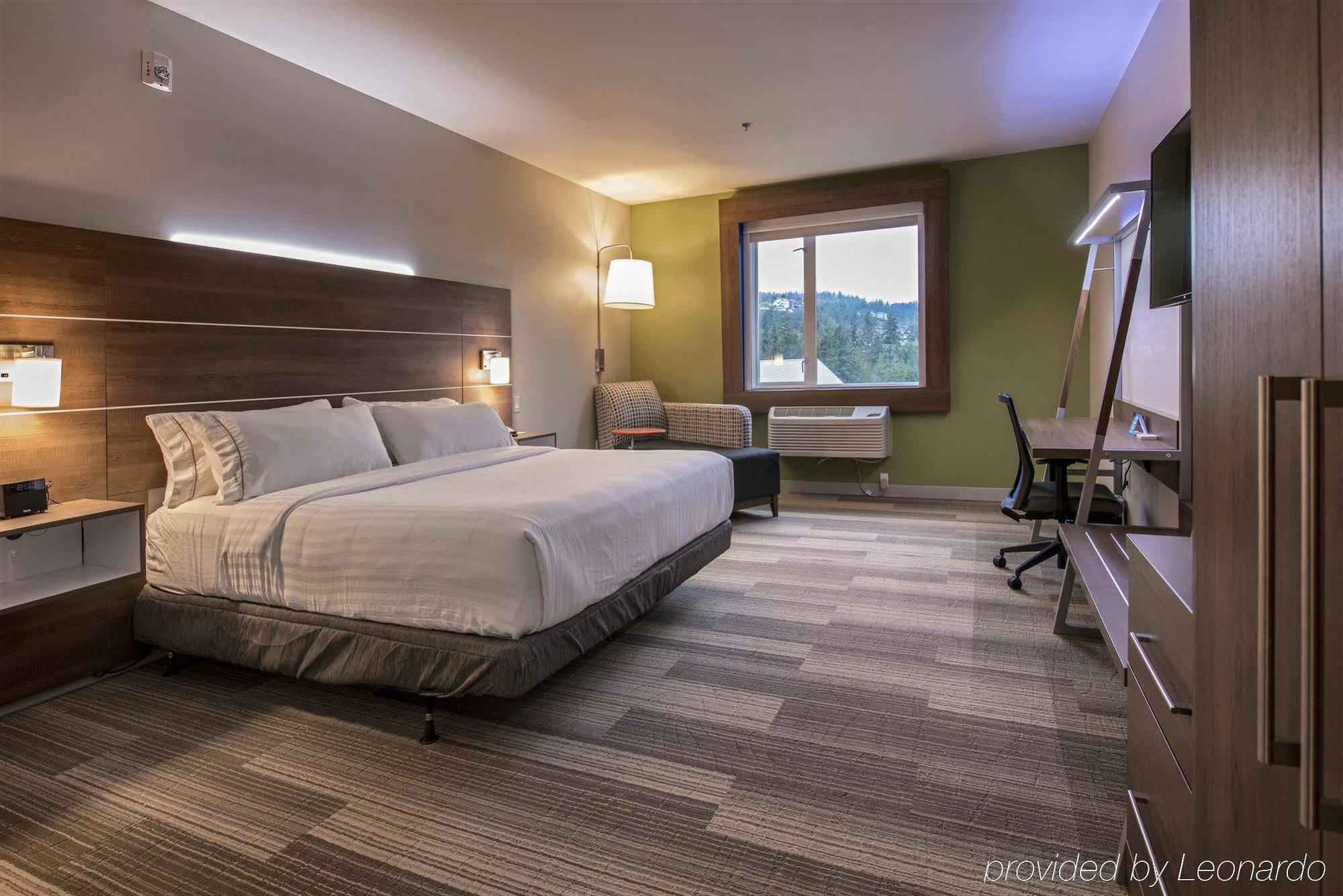 Express By Ihg 3*
