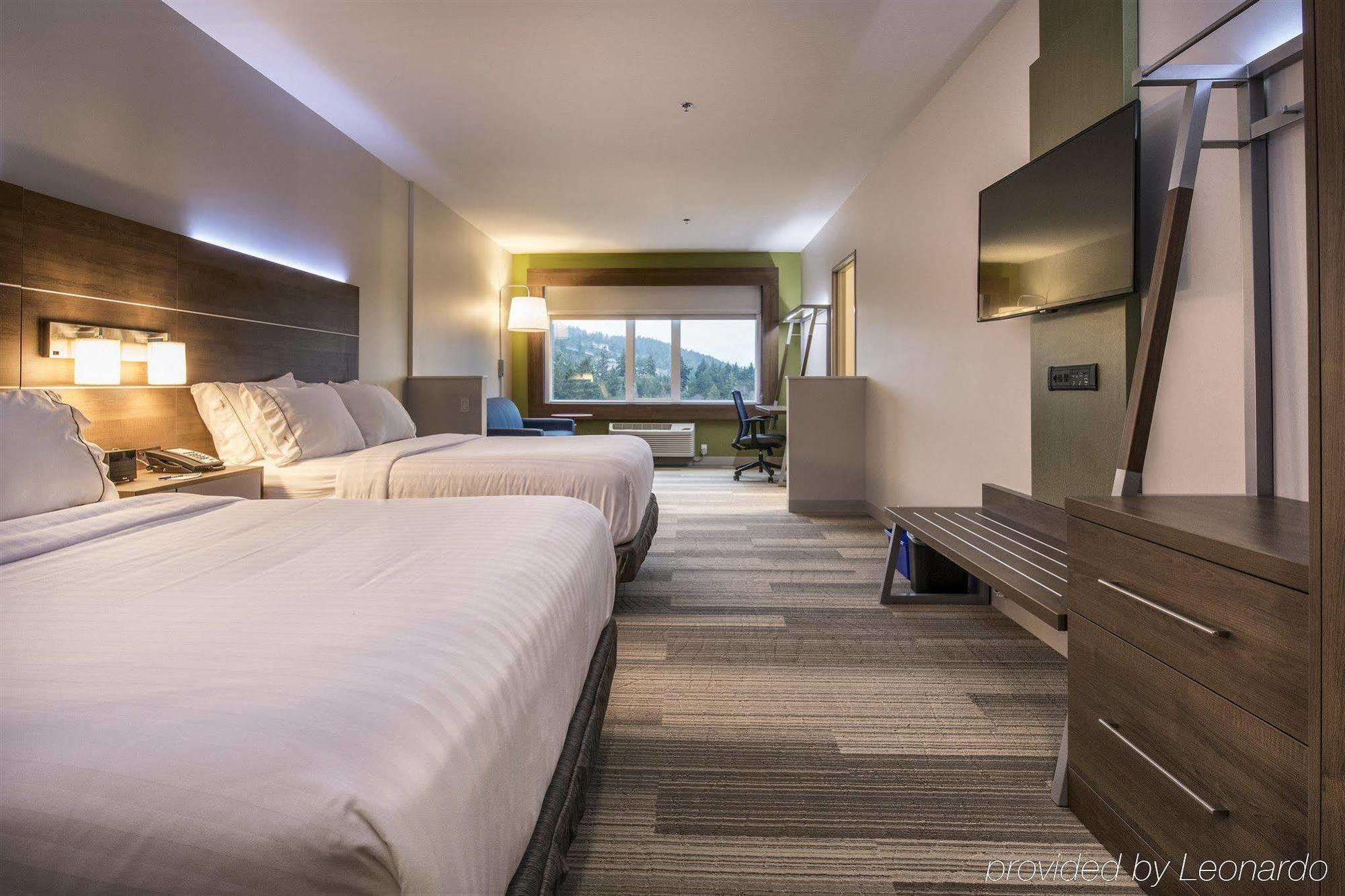 Express By Ihg Hotel 3*