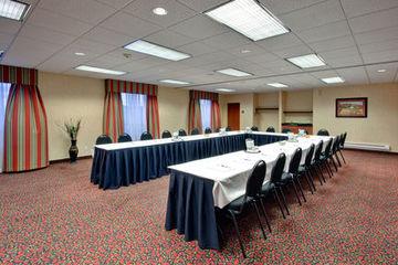 Express By Ihg 3* Airdrie